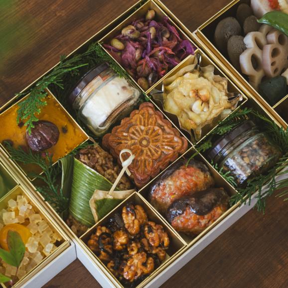 129-3 繕おせち2026|おせち 3段重 2~3人前 ヴィーガン おせち料理 新春 スイーツ 菜食 プラントベース オーガニック 26品 冷蔵 盛付済 解凍不要 野菜 お節 正月 お正月 迎春 年03