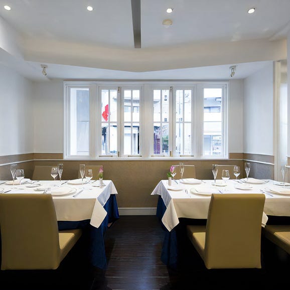 ［Restaurant Charme（渋谷）］お食事券 30,000円分（料理・飲物を含む/税・サービス料込）06