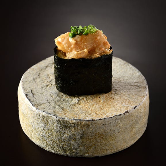 ［鮨 日進月歩（渋谷）］《ランチ・ディナー共通》昼夜共通 にぎり堪能コース＜1名様分＞04