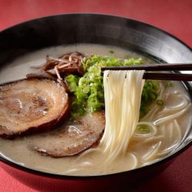 コシが強めの歯ごたえのあるストレート細麺