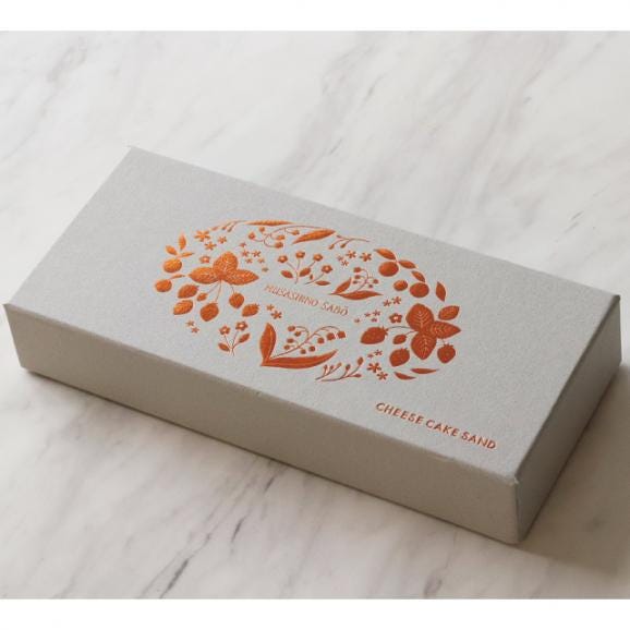 【季節限定】バレンタイン チーズケーキサンド〈 いちごショコラ 〉06