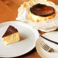 滋賀の郷土料理鮒ずしの飯（いい）を使ったバスクチーズケーキ　ii（いい）