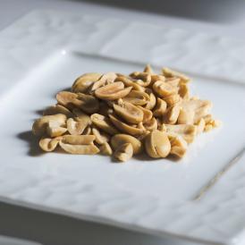 八街市産 バターピーナッツ 無添加 100g×２袋 国産 千葉県 落花生 バター 北海道 小分け 保存に便利 チャック付き