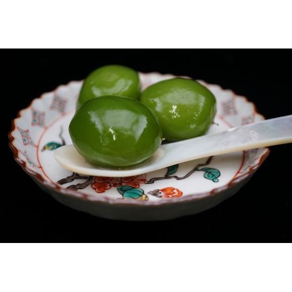 幻の翡翠桃っ子（シロップ漬け）～種まで食べられる不思議な美味しさ～【新潟・三条市石田フルーツガーデン桃っこ使用】【内容量２３０g　八角瓶３個セット　化粧箱入】減農薬、化学肥料・除草剤一切不使用　03