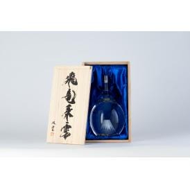 富士の酒「飛竜乗雲」　本格米焼酎（風呂敷：市松）