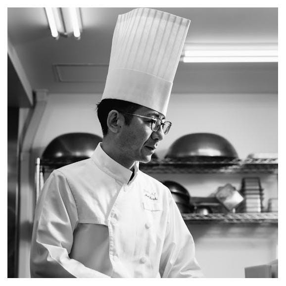 いわて牛のパイ包み焼き　トリュフソース05