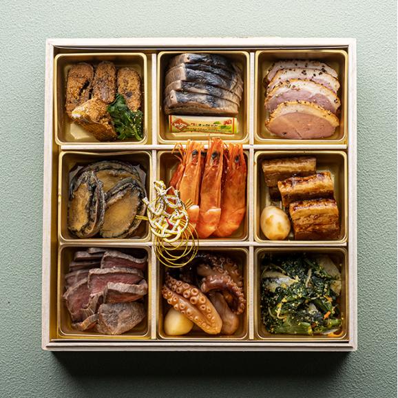 新春！宝石箱おせち 木箱入　三段重　全50品　3人前03