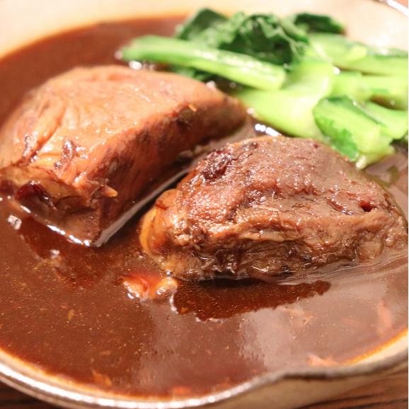 黒毛和牛ほほ肉の赤ワイン煮込み02