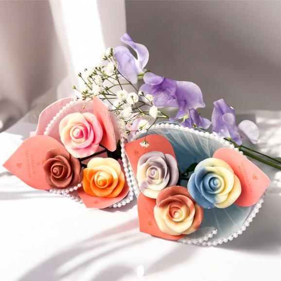 【可愛い！チョコレートのブーケ！？】ベルローズ 3本ブーケ＜２タイプ＞02