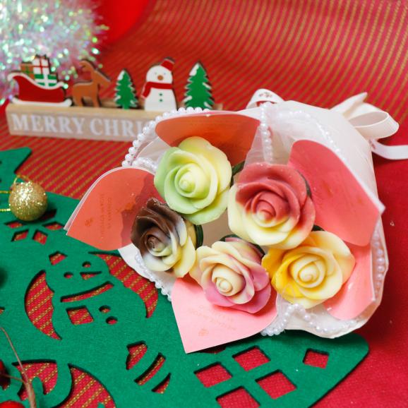 【クリスマスに薔薇のブーケチョコレート】クリスマス・ベルローズ＜5本セット＞05