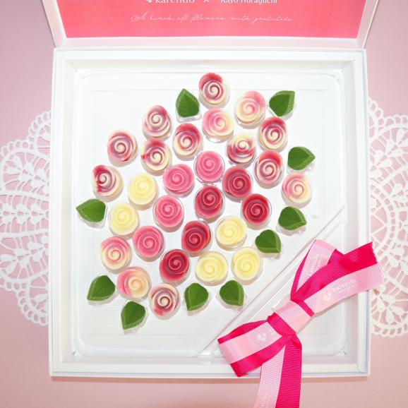 母の日限定【開けて感動！バラのチョコレート】ブーケ ミニヨン・アネモネルージュ02