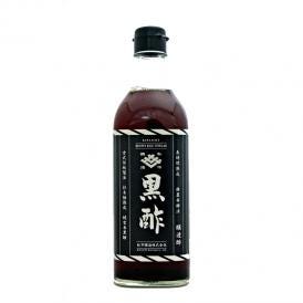伝統的な静置発酵法で長い時間をかけてじっくりと熟成させた黒酢です。