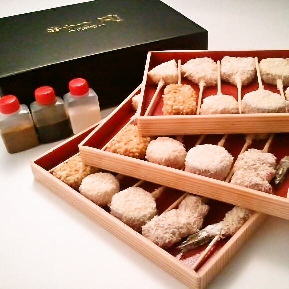 【送料無料】★《串かつ凡》プレミアムセット3人前（串かつ27本入り）04