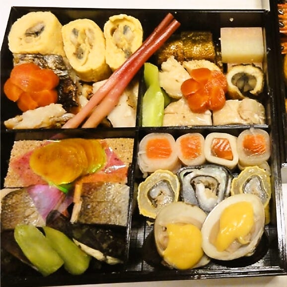 【手作り冷蔵おせち】数量限定 京料理 坂安 西本願寺御用達の二段重おせち【3〜4人用】02