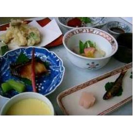 ペアーでしっとり季節を感じる京料理コースのお食事券1万5千円