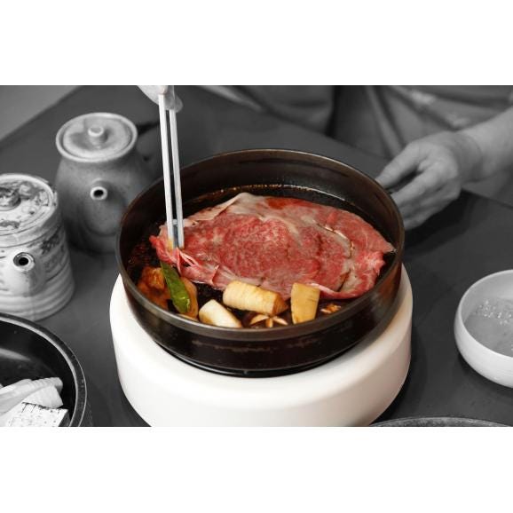 日山特撰・和牛肉(国産) ロースすき焼用折詰 1折 750g 入（約5人前）03