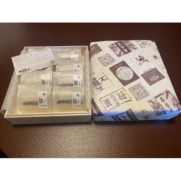 香り菓子　白檀　８個入（木箱入り）03
