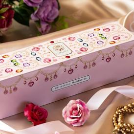 アソートギフト Rose　ローズ型のマドレーヌ・ミニフィナンシェ