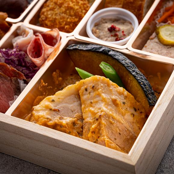 茶美豚の白ワイン煮込みBOX03