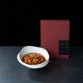 黒毛和牛の麻婆ソースと豚のホルモン / お肉牛肉ハチノスホルモンモツ惣菜おかず保存食常備食非常食備蓄レトルト食品簡単時短お手軽ミシュラン贅沢ご褒美レストラン飲食店グルメ黒毛和牛肉牛タン高級豚肉