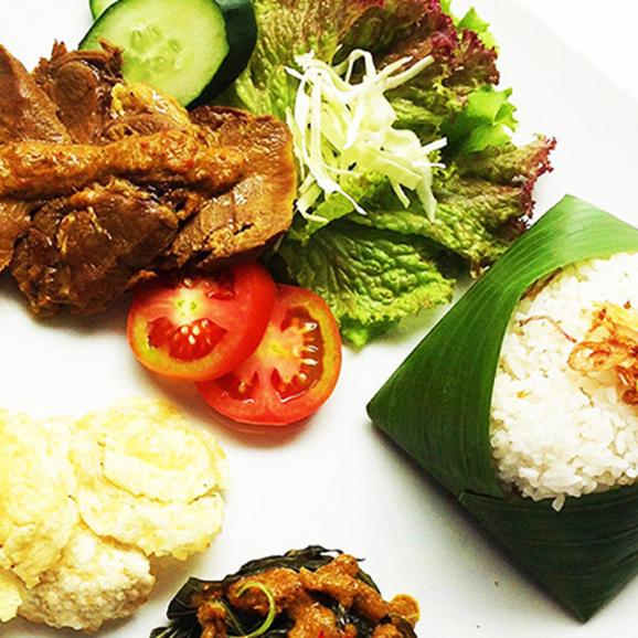 杜の都仙台名物！牛たん三昧セット（塩300g、味噌300g、ソーセージ3種,ソーセージ黒胡椒10本、牛たんローストビーフ130g)[ ギフト 贈答 お祝い 御祝 内祝い 御歳暮 御中元 仙台 宮城 ]04