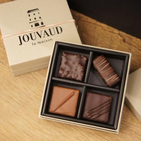 4タブレットに輝くショコラティエの逸品！ JOUVAUD（ジュヴォー）　アソートショコラ４個入フルーツ02