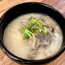 和牛たっぷり　コムタンスープ  495g （タテギジャン付き）2～3人前 （ｽｰﾌﾟ:475g、ﾀﾃｷﾞｼﾞｬﾝ：20g） 【冷凍】◎