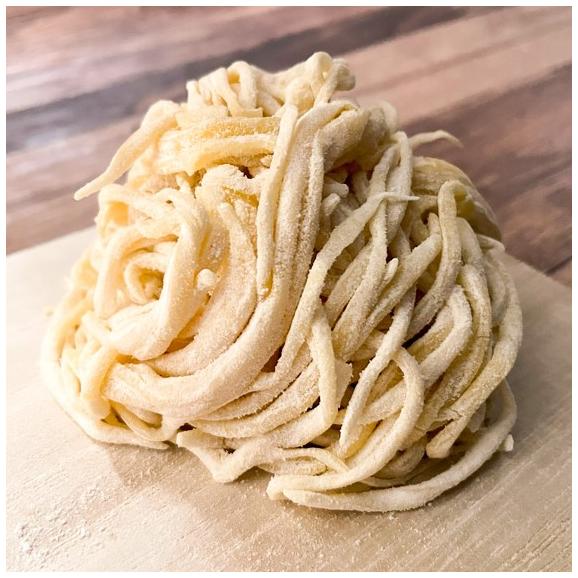手作り生パスタ4食セット(135g×4pc)【冷凍】01