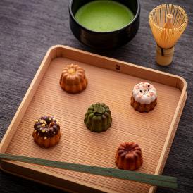 フランスの伝統的な焼き菓子であるカヌレを和風にアレンジ。口どけの良い京都発の新感覚カヌレ。