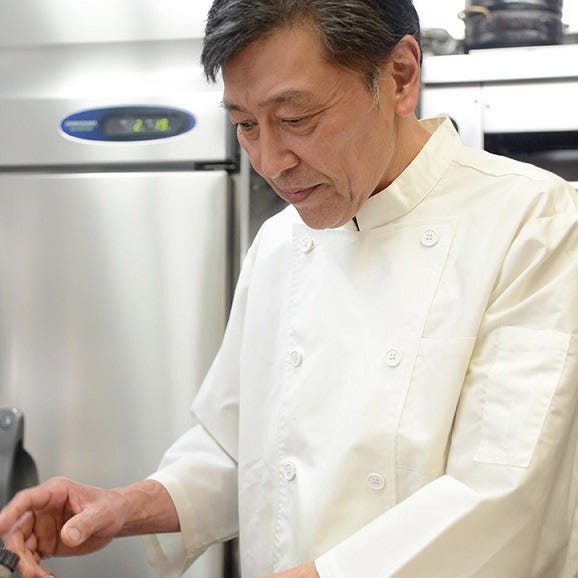 京都老舗フレンチ ルルソンキボアの豪華生おせち “フレンチキャビア“ “伊勢海老” “アワビ” “京都牛” 豪華食材や京都農産物使用05