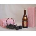 国産美濃焼 黒千代香2合セット2客ツル付(450g)東酒造 本格芋焼酎 黒麹仕込み寿百歳 (鹿児島県