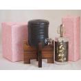 国産美濃焼 焼酎サーバー1200cc木代付セット(13.5×15.5cm 1.6kg)神楽酒造 本格