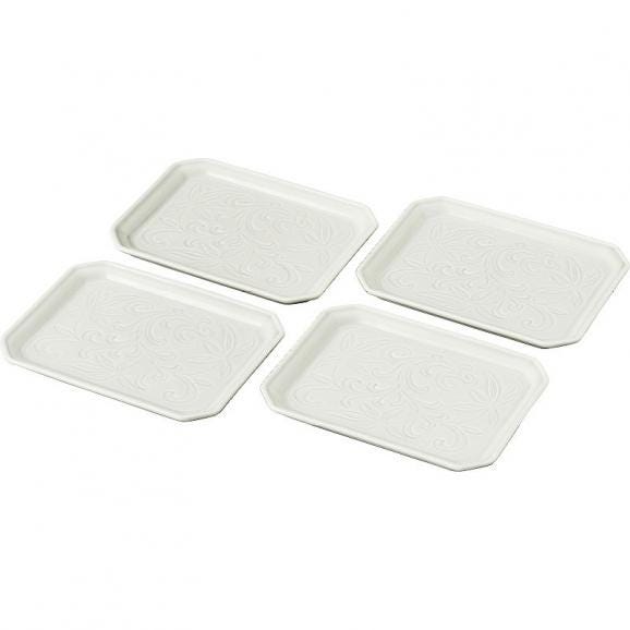春の贈り物 瀬戸焼 彫唐草 角銘々皿4P 11.2×14.5cm|贈り物本舗 春の贈り物 瀬戸焼 彫唐草 角銘々皿4P 11.2×14.5cm|贈り物本舗