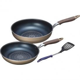 冬の贈り物IH対応フライパン26cm＆いため鍋28cm（ターナー付） ブラナーノ2 いため鍋：4.4 本体：アルミニウム合金（内面フッ素樹脂加工ダイヤモンドコート・外面焼付塗装）、底面：ステンレス