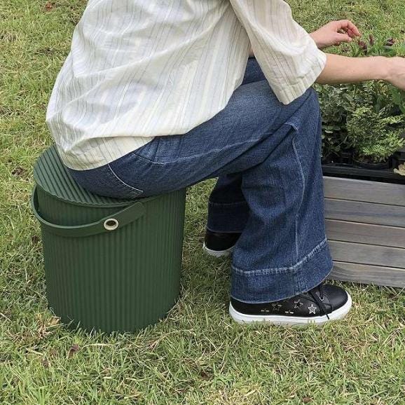 夏の贈り物お中元 ガーデンツールバケット 10Ｌ・20L 2個組 ハチマンガーデンズ 10L：28.2×26.7×26.5cm、20L：33×31.2×33.8cm02