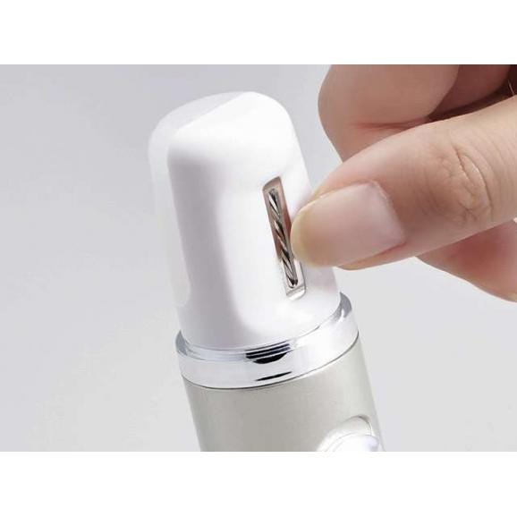 夏の贈り物お中元 電動爪切り コイズミ シルバー 3.4×3.2×15.1cm ★キャップ・掃除用ブラシ付　★単4乾電池2本使用（別売）03