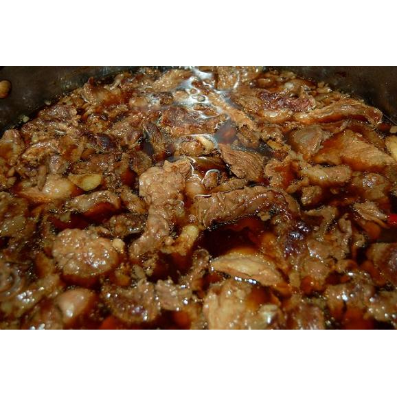 数量限定　黒毛和牛すじ煮込みカレー04