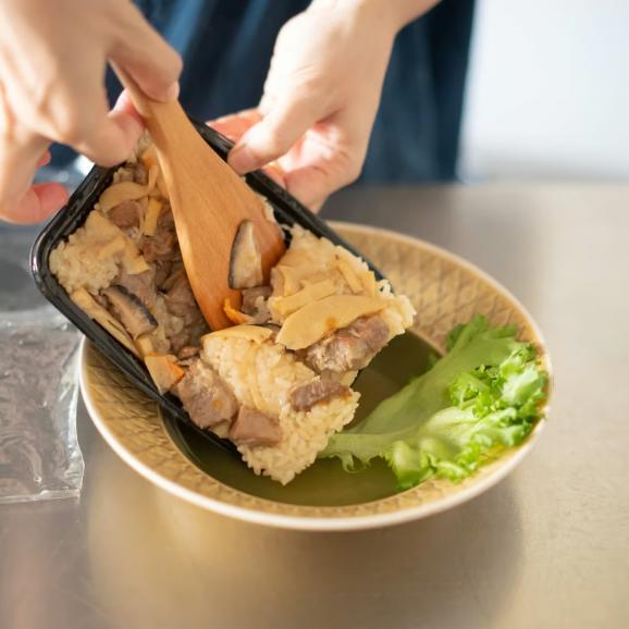 2026年Renew!【クール便】【冷凍】台湾おこわ４つ入り　干しエビ不使用02