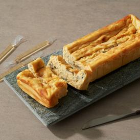 銀座カシータ ゴルゴンゾーラチーズケーキ (GINZA CASITA Gorgonzola Cheesecake)