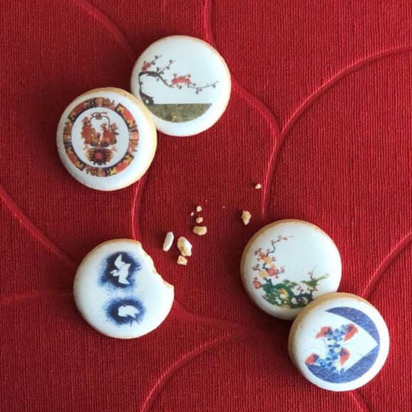 白磁彩菓　肥前皿絵文様菓　有田様式（5個入り）04