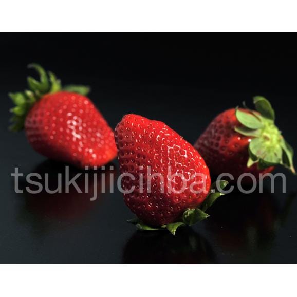 『さくらももいちご』徳島県佐那河内産 Mサイズ 約220g&times;2パック  ※冷蔵 送料無料03