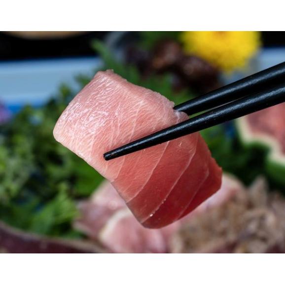 豊洲市場のマグロ贅沢重 本マグロ・インドマグロ・メバチマグロを目利きと技術で仕上げたお重（4〜5人前） ※冷凍03