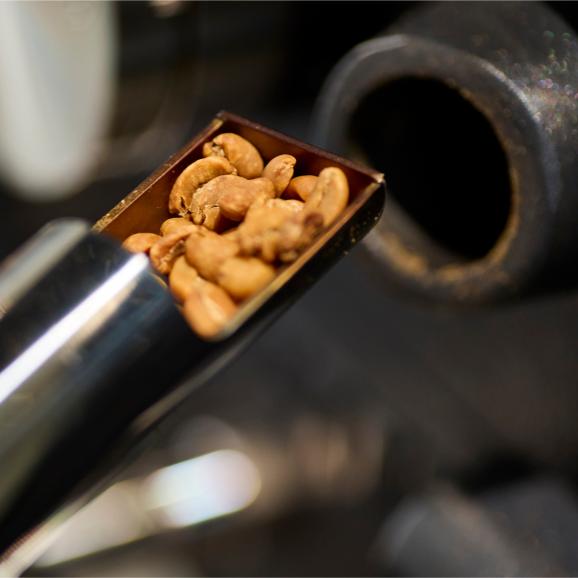 【注文後焙煎】東京上野「cafeoro」山下氏謹製 コーヒー（豆or粉） 100g&times;6点（cafeoro定番ブレンド&ldquo;Oro&rdquo; )03