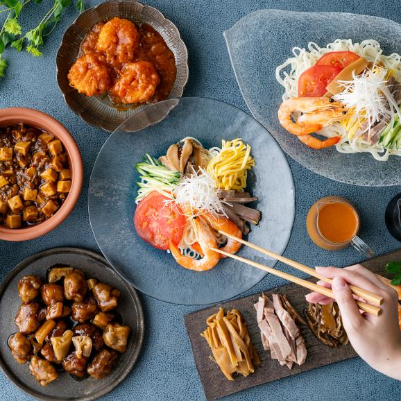 父の日・お中元に＜涼味3品セット＞リピート率70%のおもてなし冷やし中華「冷麺セット」＆弾力大海老のチリソース・まろやか黒酢の柔らか酢豚・香りを味わう麻婆豆腐の3品を合わせた贅沢ギフト02