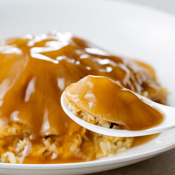 【お届けは4/20から】一枚フカヒレのあんかけ炒飯～おもてなし中華おうちで東天紅～手のひらサイズの国産フカヒレを贅沢に一枚載せました★母の日ギフトにもおすすめ★03