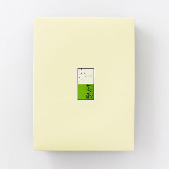 桑名園／さくら焼(生どら焼)詰合せ8個入(抹茶クリーム4個小倉クリーム4個)05