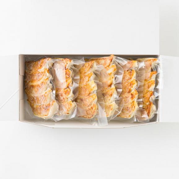 【父の日ギフト】ひろしの職人焼き餃子(特製餃子・もちチーズ餃子・えび餃子)05