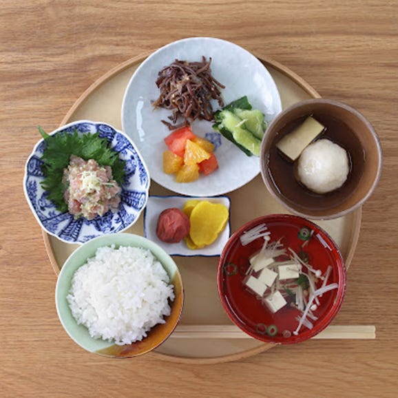 ［食堂ことぶき（和歌山市）／ミシュランガイド2022掲載］水餃子お土産＋ドリンク付ペアお食事券（ことぶき定食or水餃子定食）05