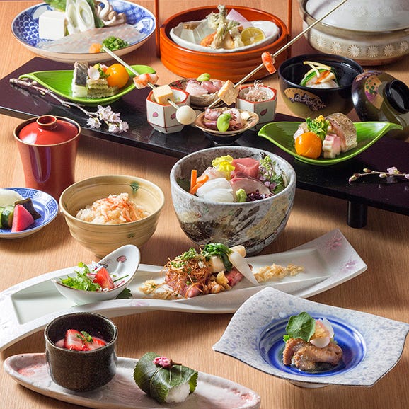 [四季の味ちひろ(和歌山市)] 料理長おまかせ会席ペアコース[2名様分]