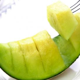 青肉メロン 2～3玉 訳あり 産地厳選 茨城県・熊本県産 アンデス・タカミ・キスミー等 露地〜加温栽培 キズ・網割れ有りの甘味たっぷりメロン